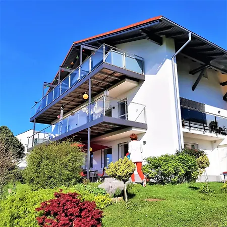 Apartment Haus Am Weinberg Seekirchen am Wallersee
