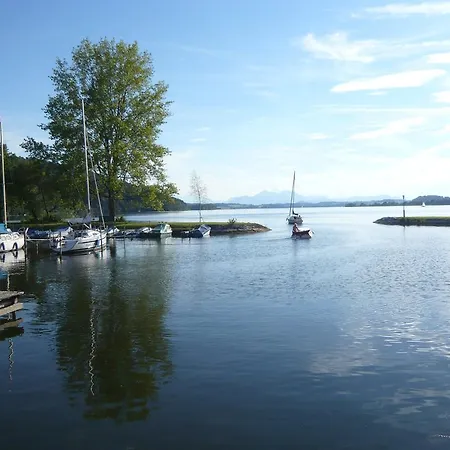 Haus Am Weinberg Daire Seekirchen am Wallersee