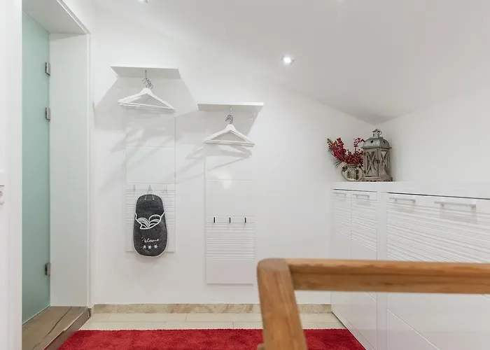 Haus Am Weinberg 아파트